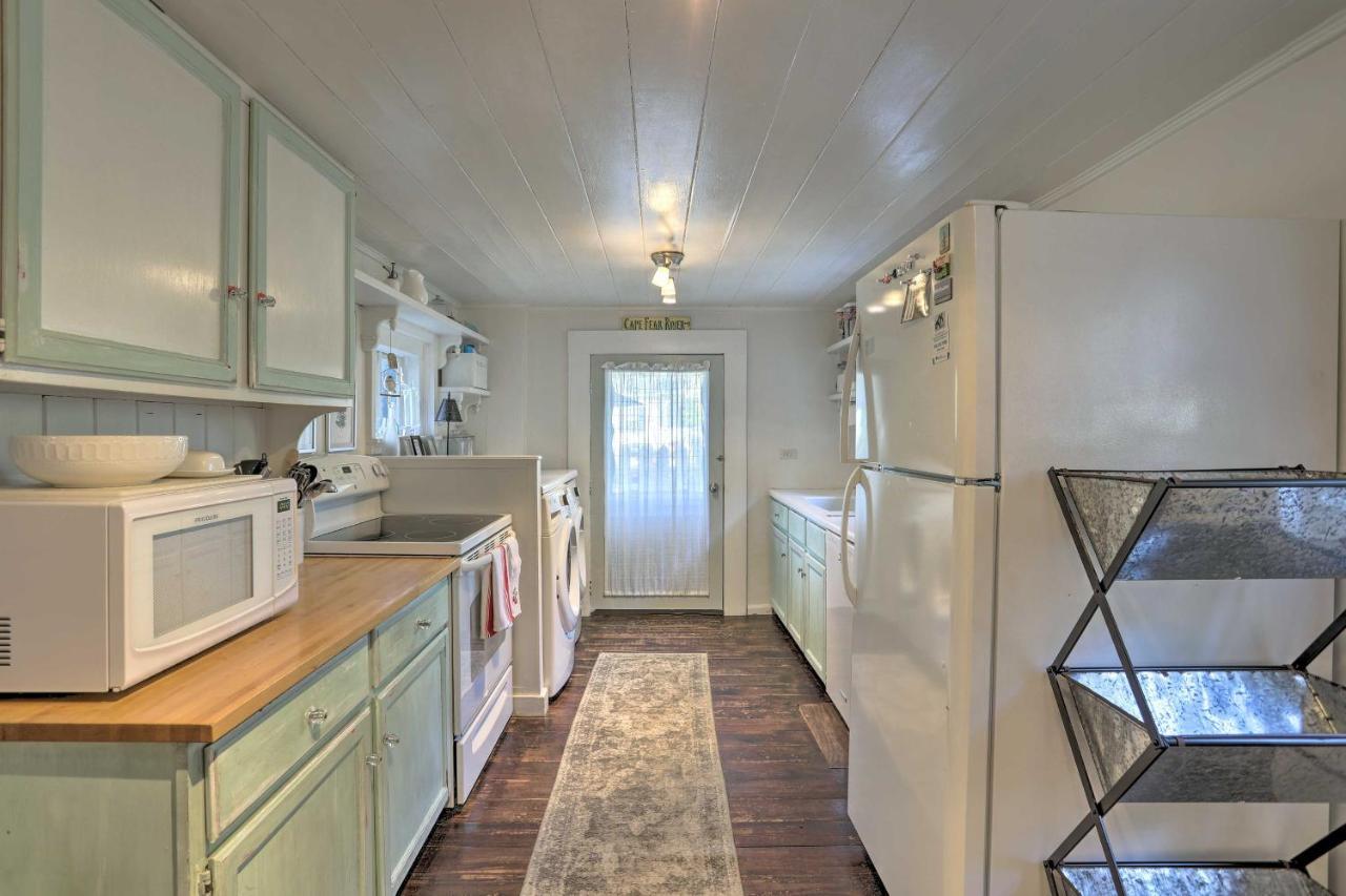 Coastal, Walkable Home In Historic Southport! Екстериор снимка