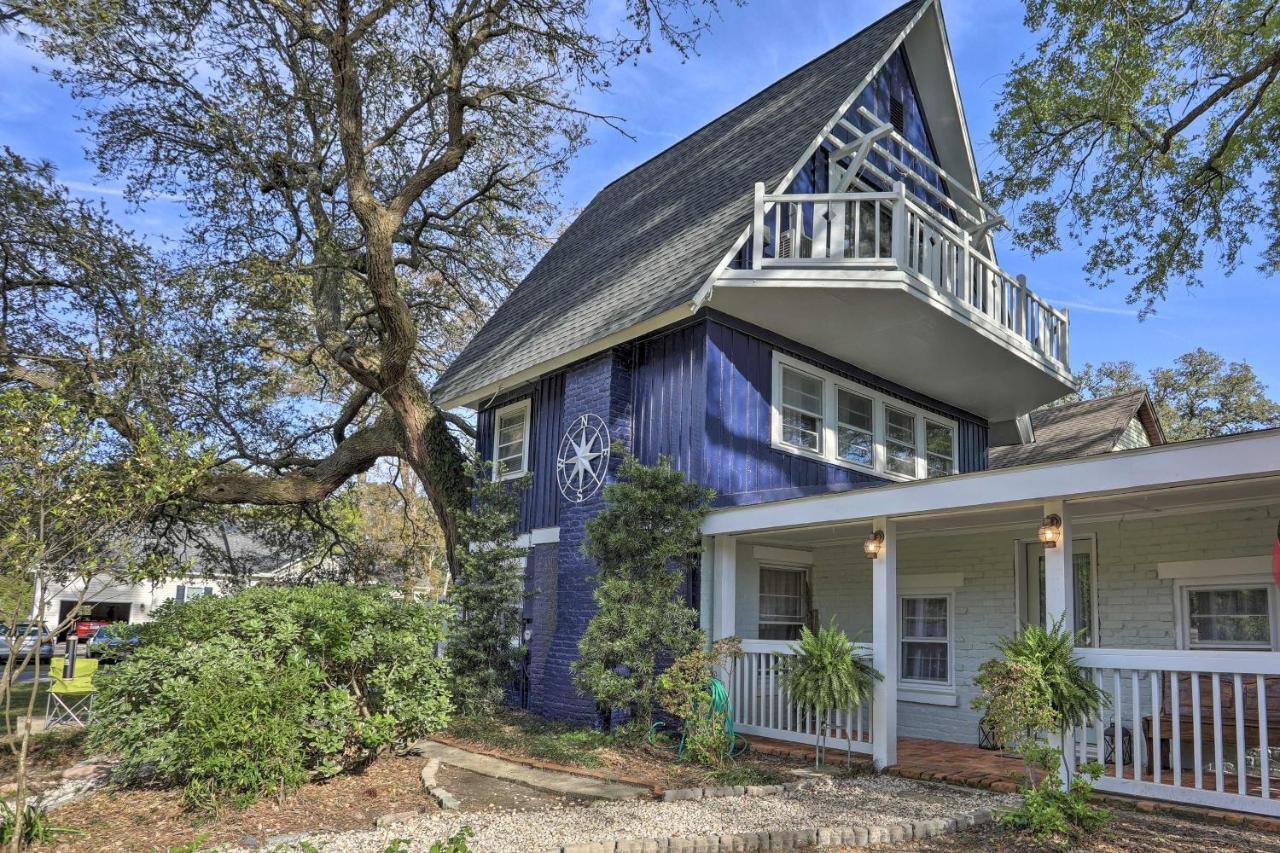 Coastal, Walkable Home In Historic Southport! Екстериор снимка