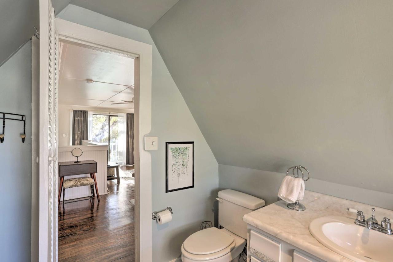 Coastal, Walkable Home In Historic Southport! Екстериор снимка