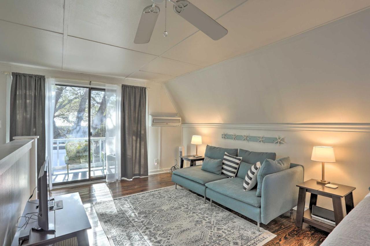 Coastal, Walkable Home In Historic Southport! Екстериор снимка