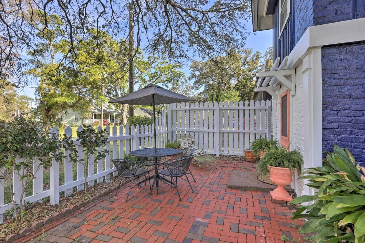 Coastal, Walkable Home In Historic Southport! Екстериор снимка